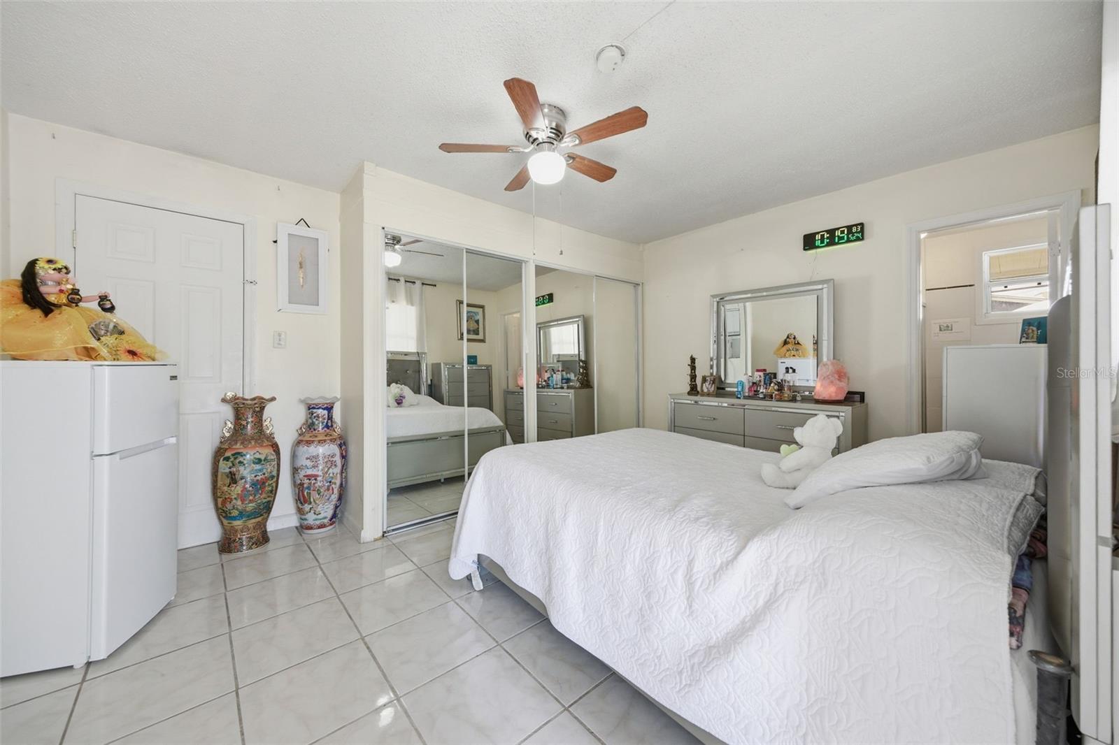 PINE CREST VILLA ADD 4 - Residential