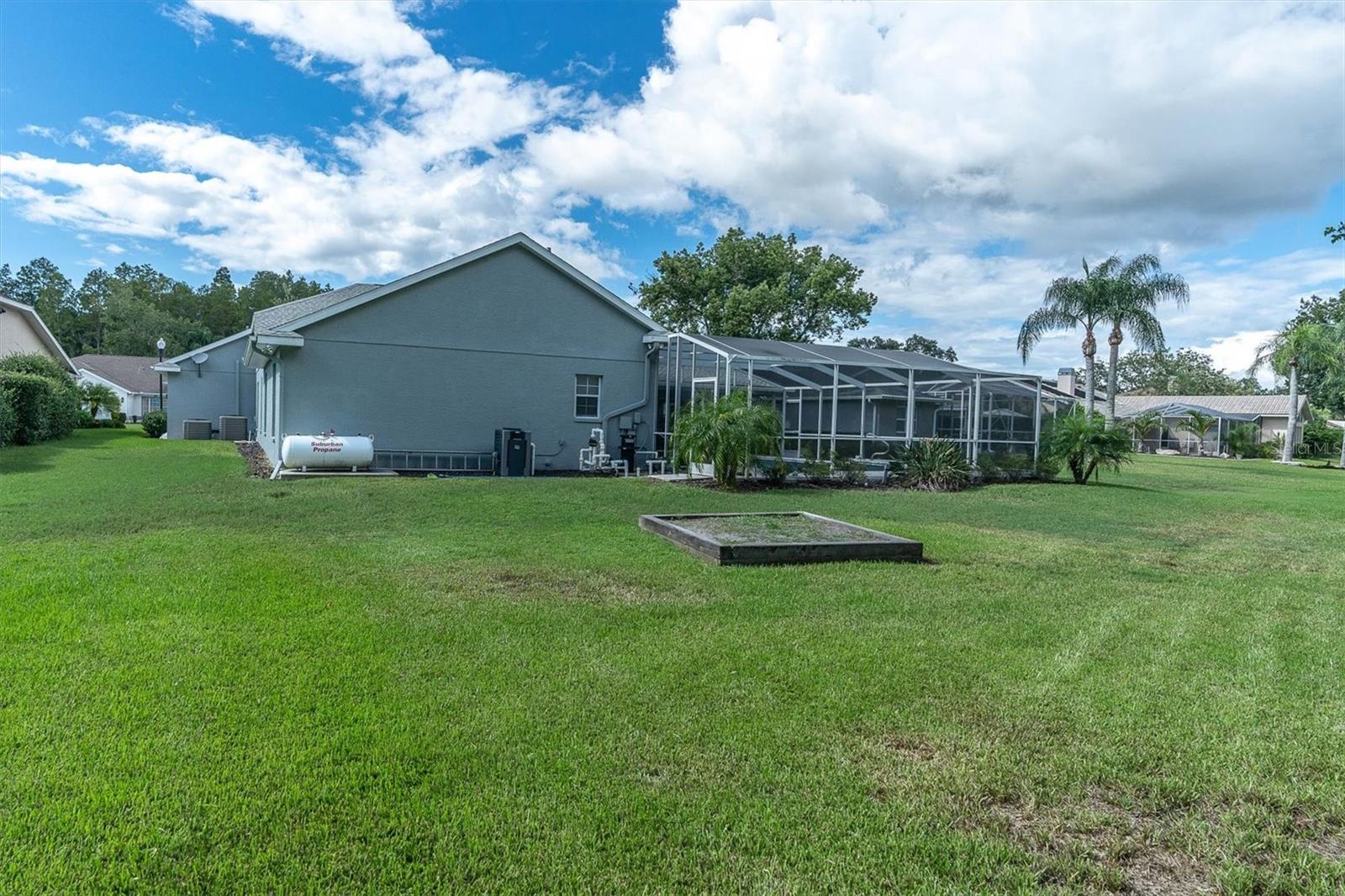 TRINITY OAKS - Residential