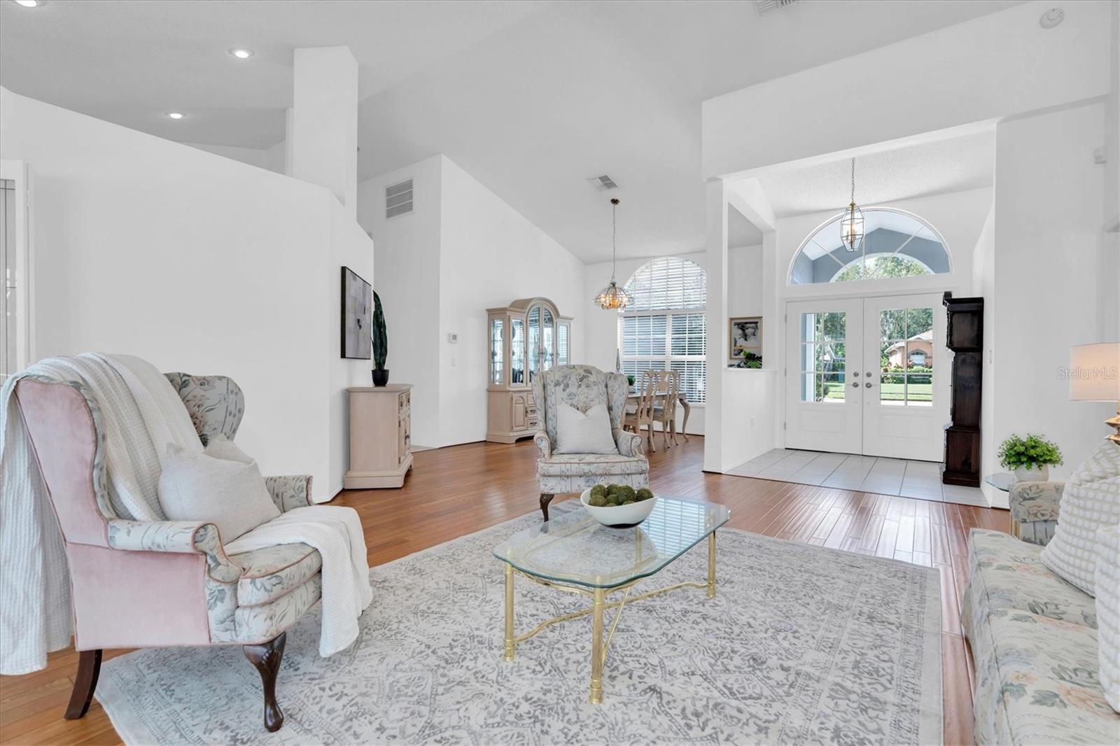 TRINITY OAKS - Residential
