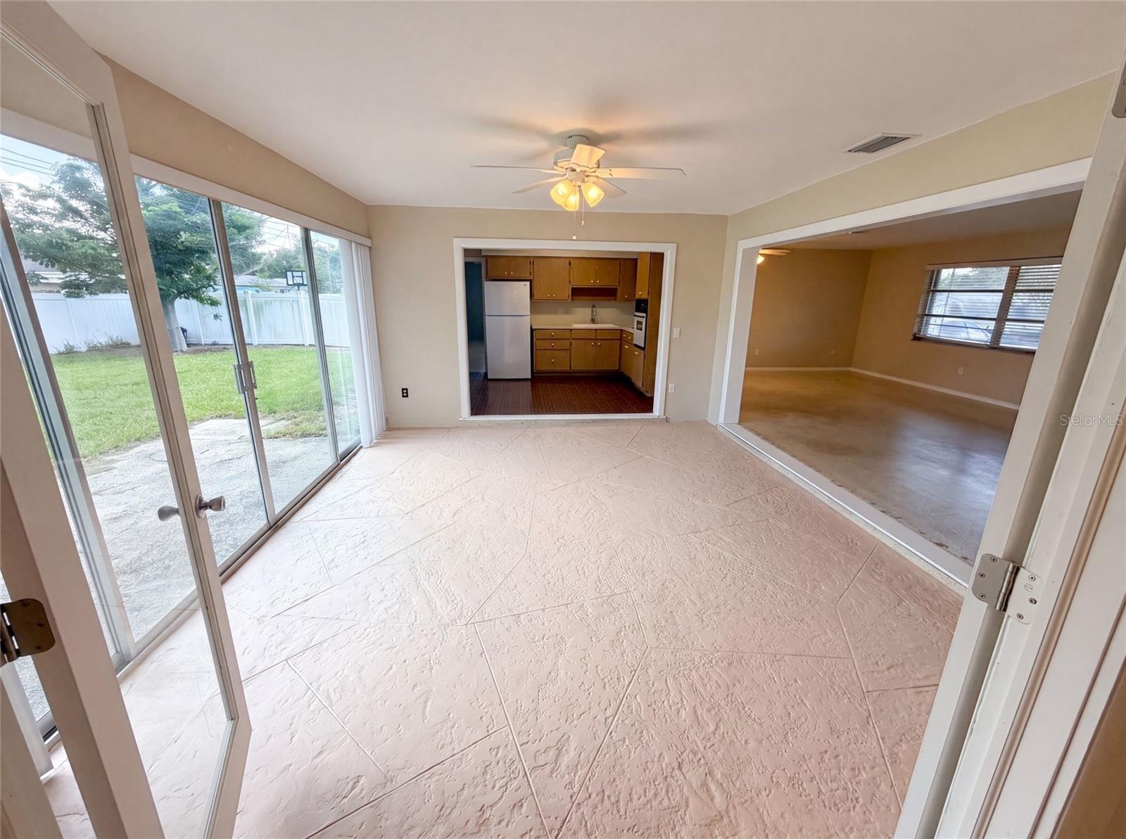 WOODRIDGE ESTATES - Residential