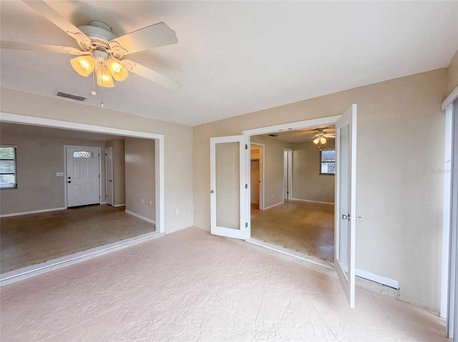 WOODRIDGE ESTATES - Residential