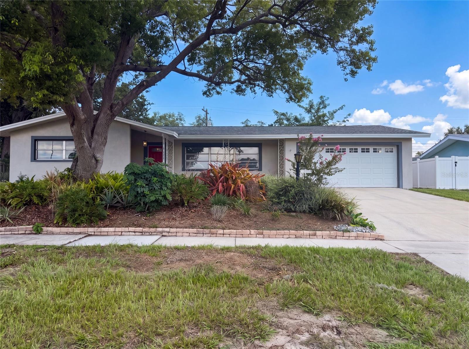 WOODRIDGE ESTATES - Residential