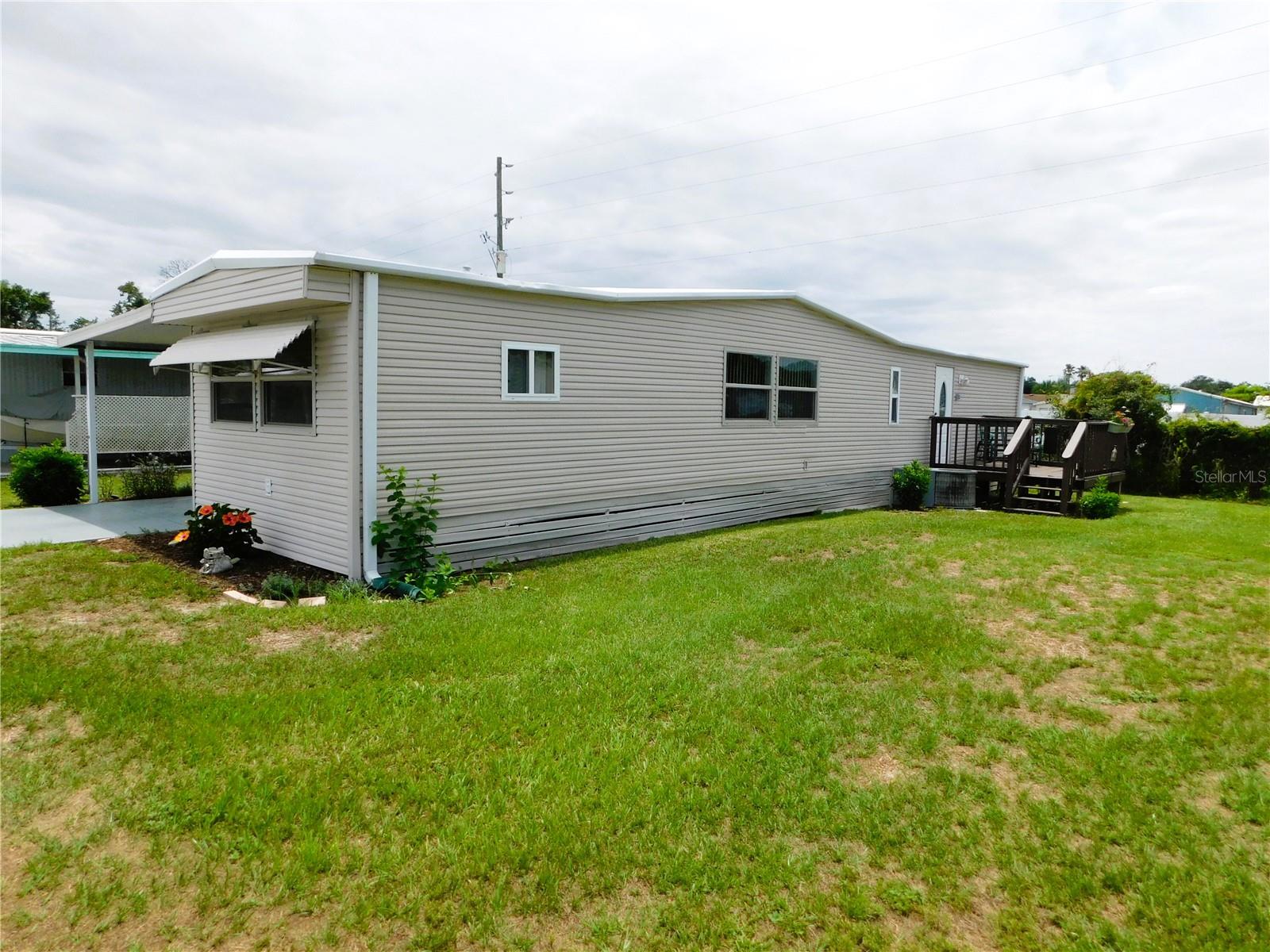 OAKS ROYAL MOBILE HOME SUB - Residential