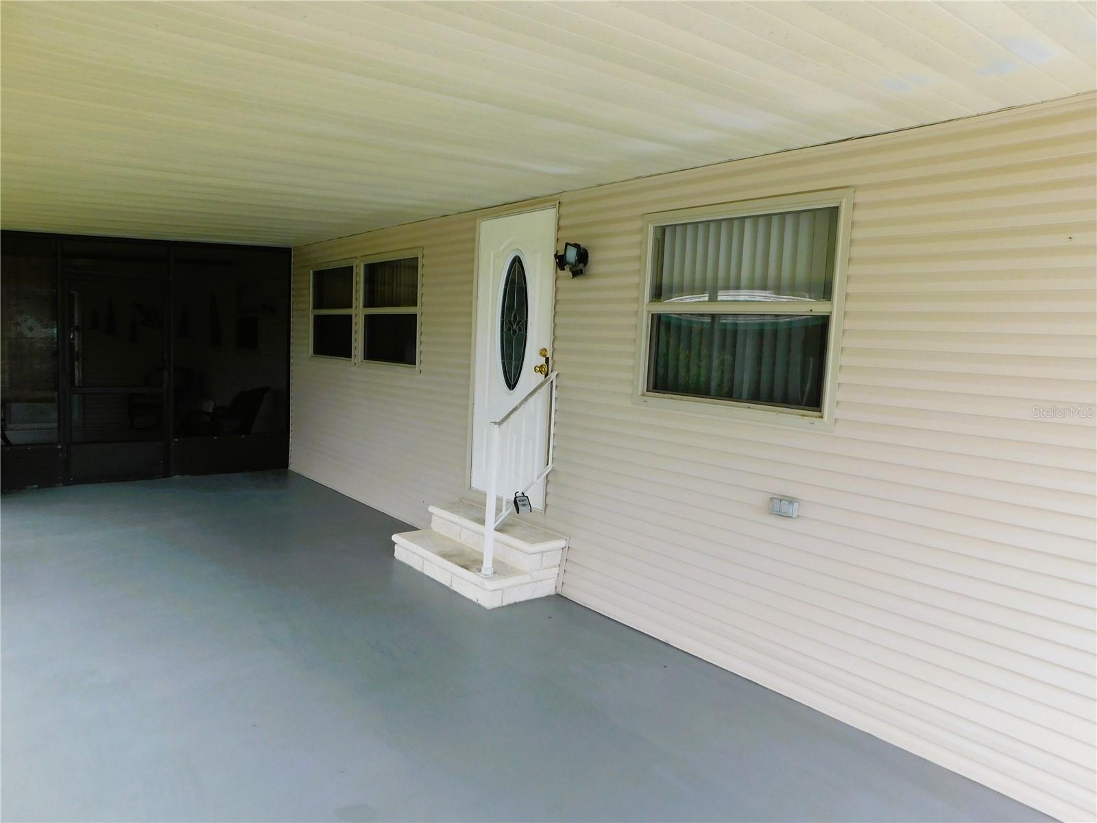 OAKS ROYAL MOBILE HOME SUB - Residential