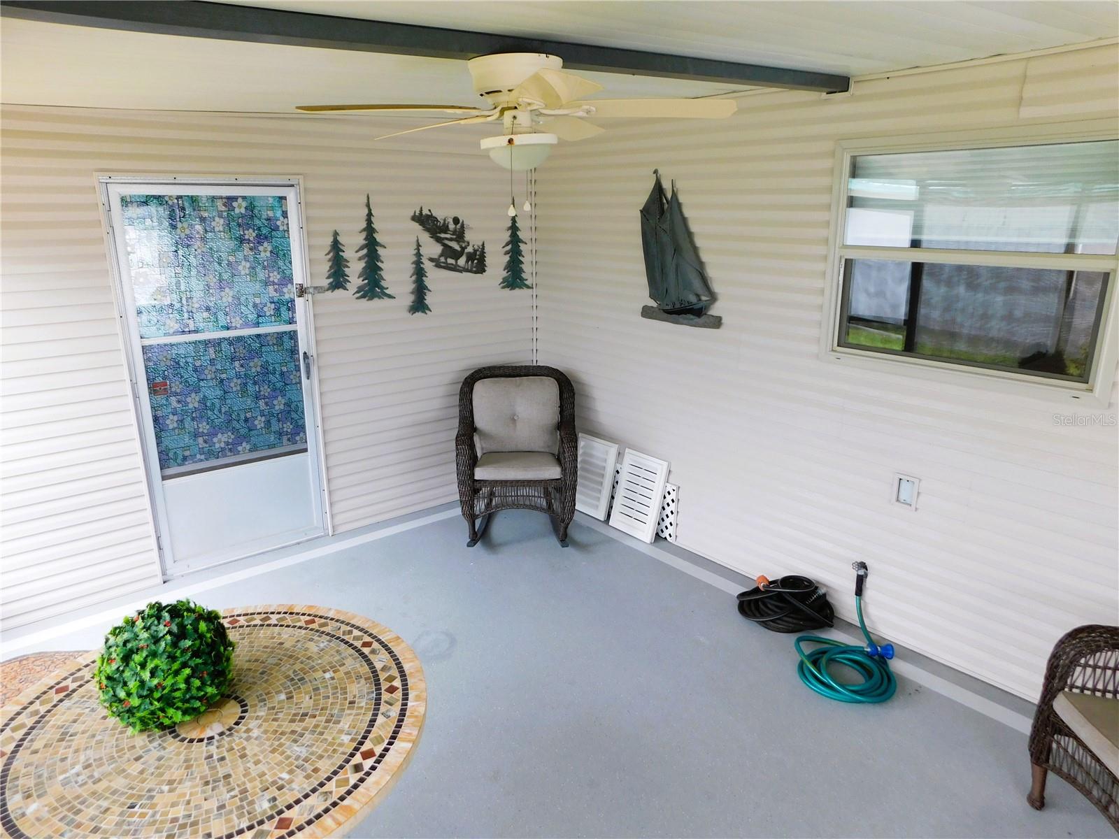 OAKS ROYAL MOBILE HOME SUB - Residential