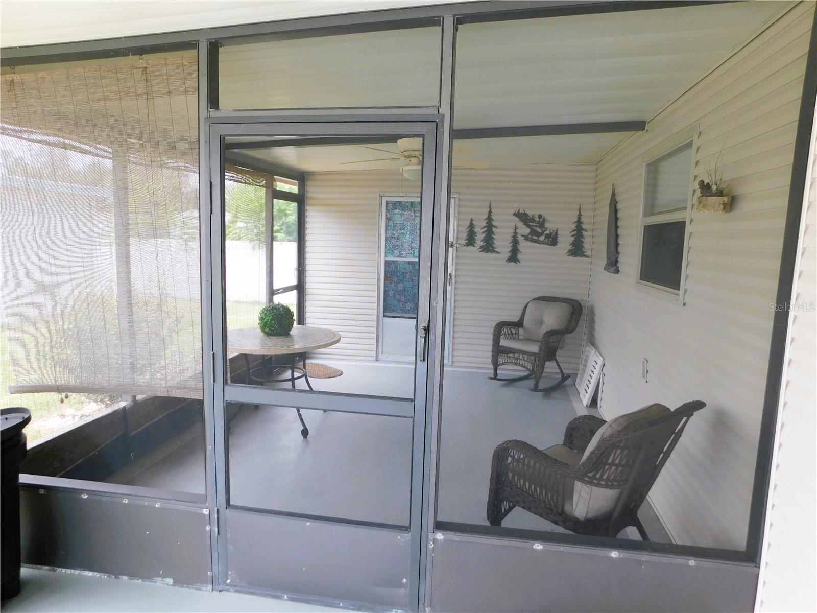 OAKS ROYAL MOBILE HOME SUB - Residential