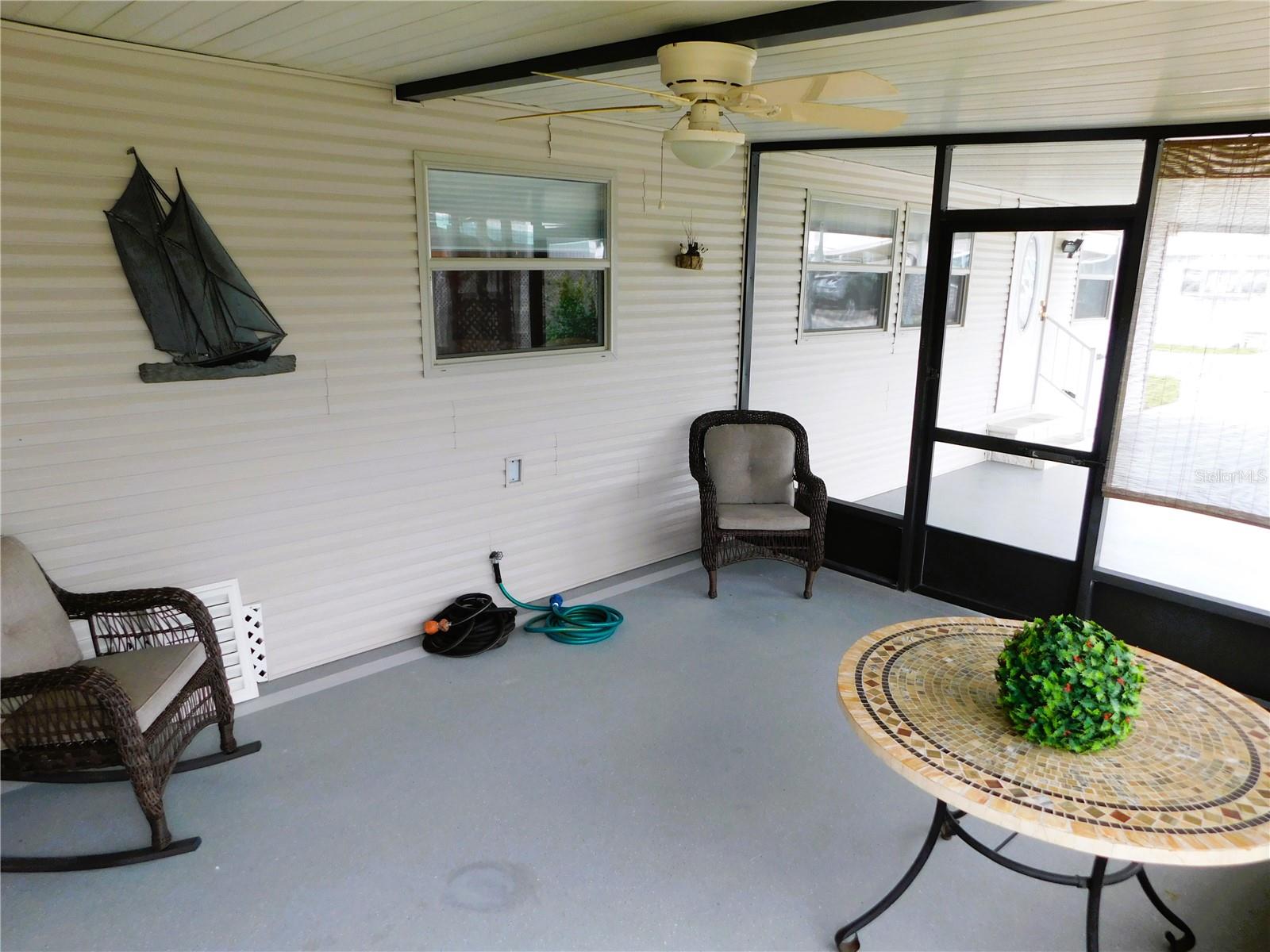 OAKS ROYAL MOBILE HOME SUB - Residential