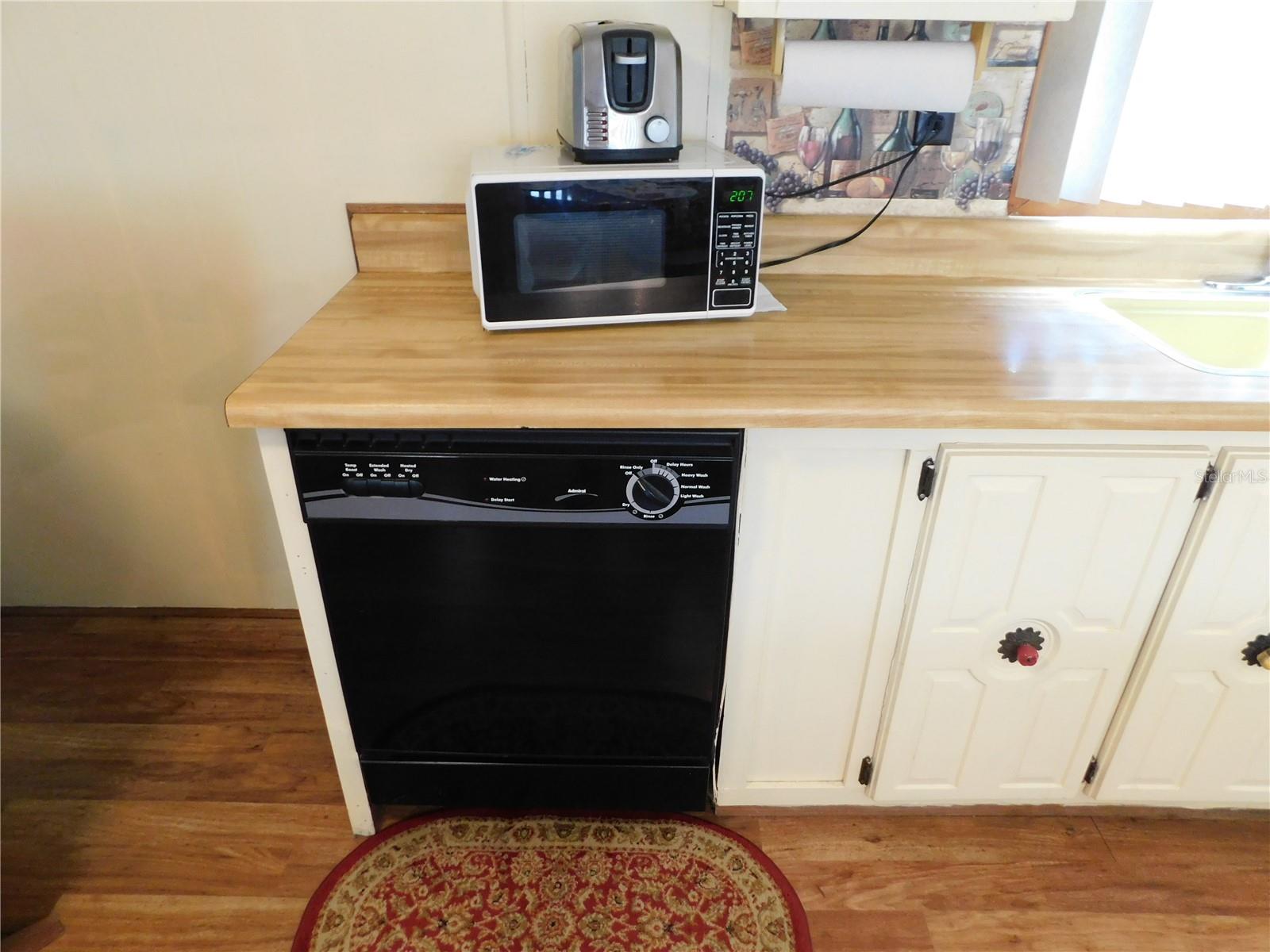 OAKS ROYAL MOBILE HOME SUB - Residential