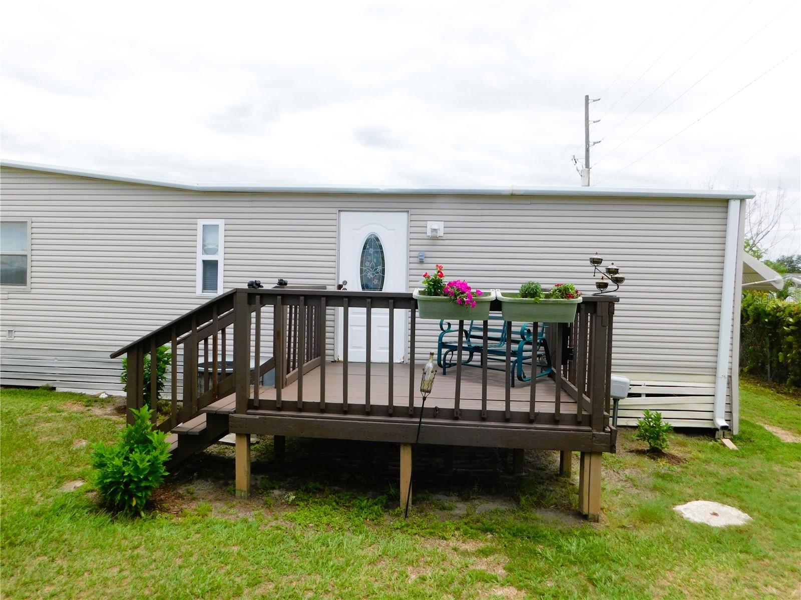 OAKS ROYAL MOBILE HOME SUB - Residential