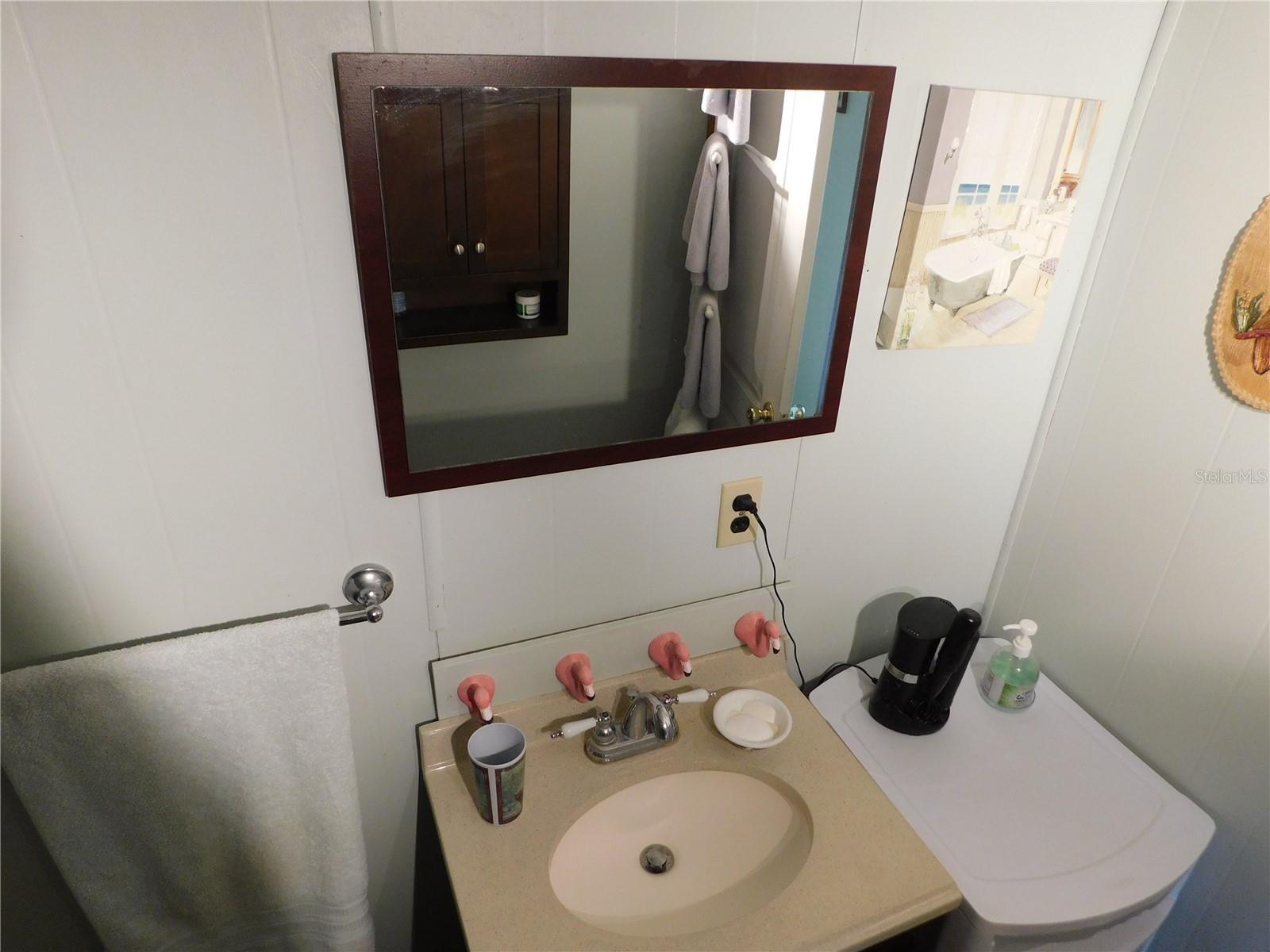 OAKS ROYAL MOBILE HOME SUB - Residential