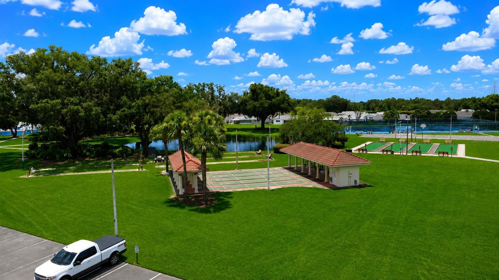SPRUCE CREEK SOUTH - Residential