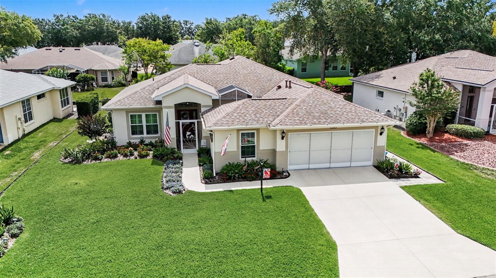 ROYAL HARBOR - Residential