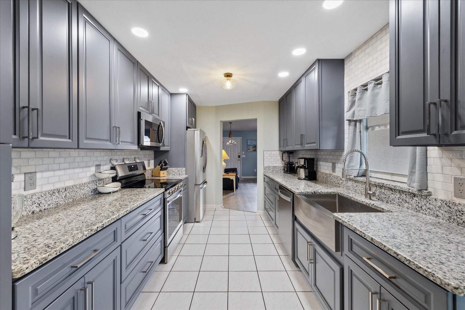 BERKELEY MANOR - Residential