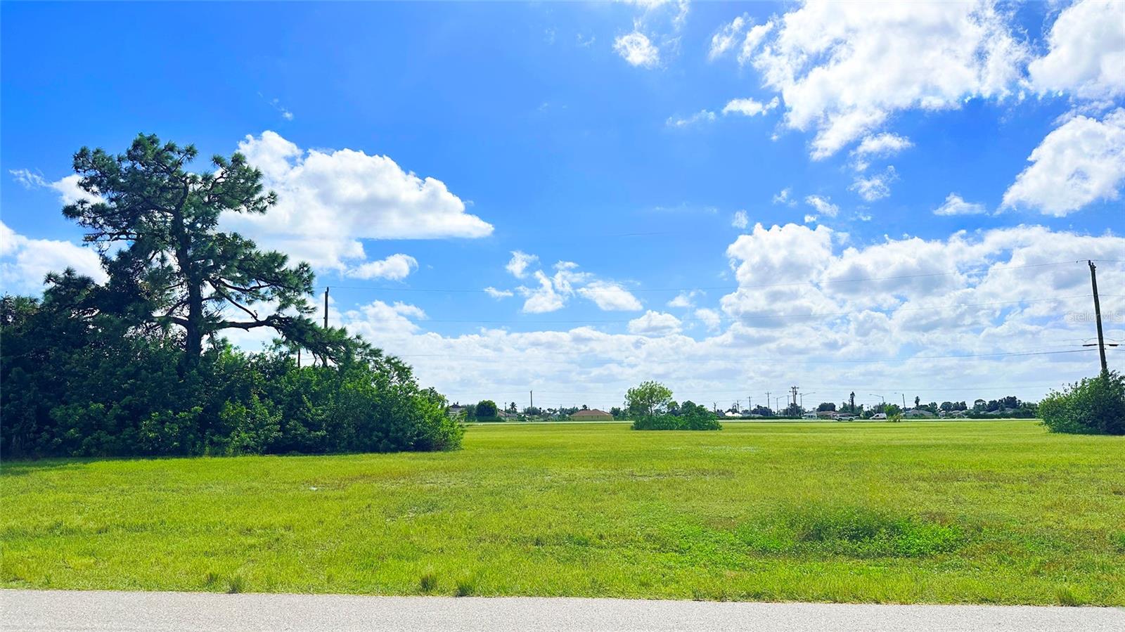 CAPE CORAL SUB - Land