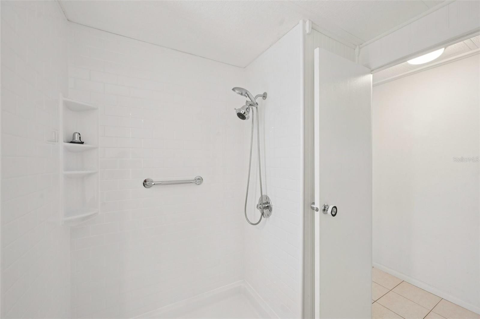 LAZY RIVER MHP - Residential