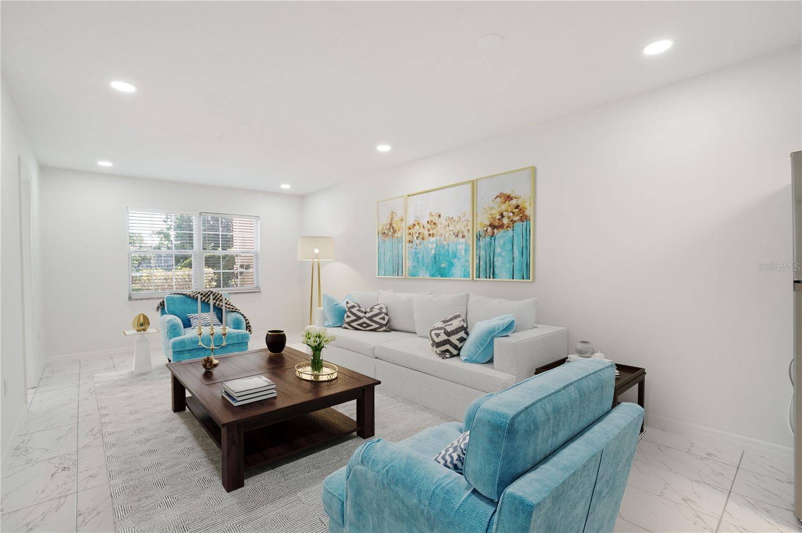 BAYSHORE ON THE LAKE APARTMENTS - Residential