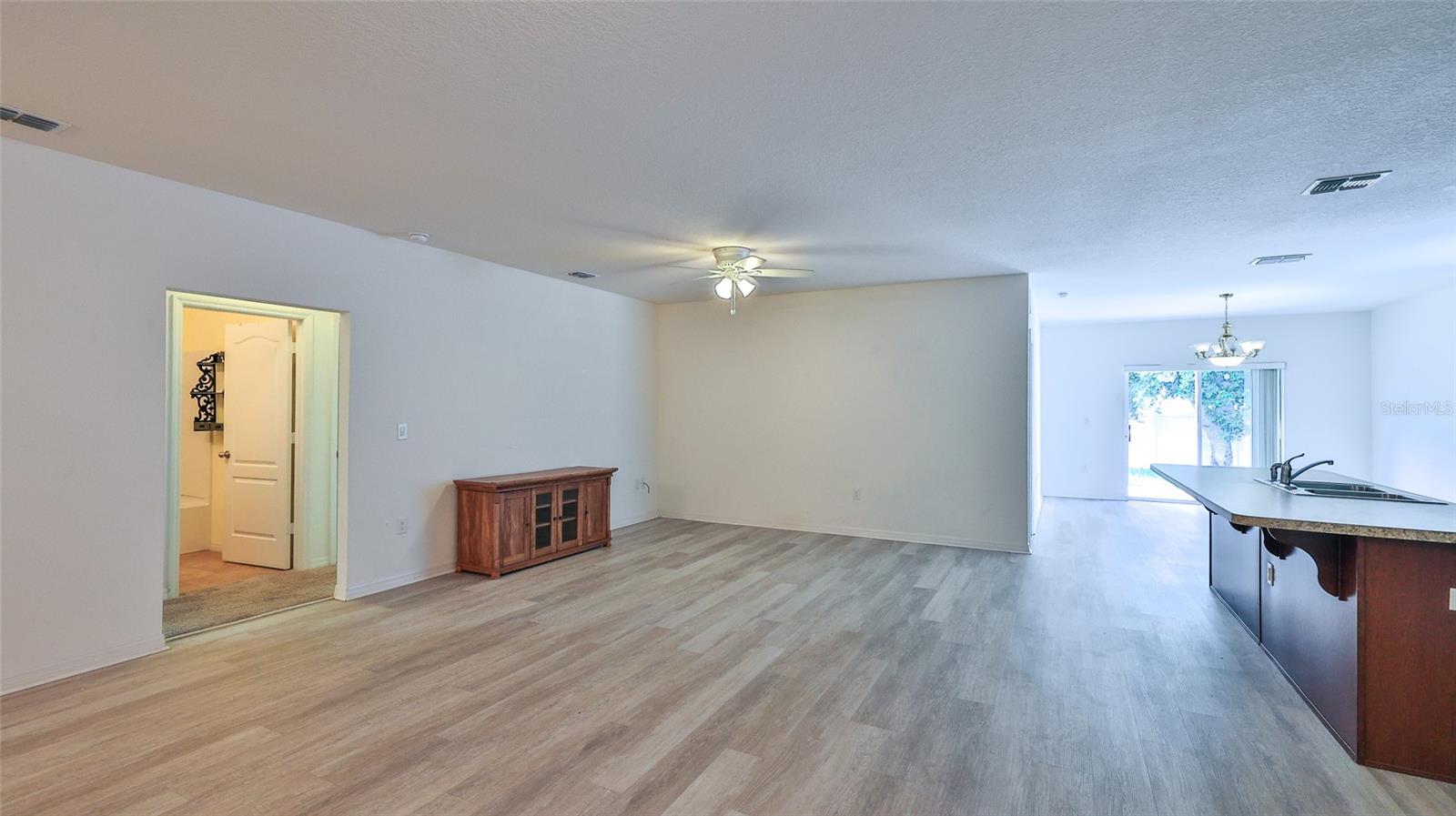 EDGEWATER LAKES N PH 01A - Residential