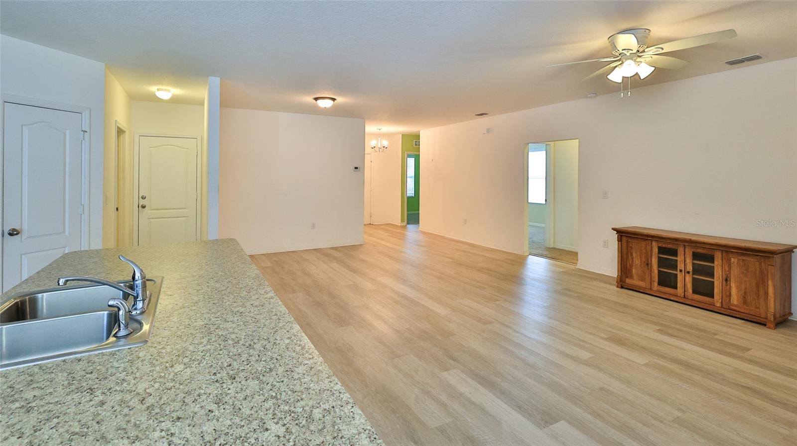 EDGEWATER LAKES N PH 01A - Residential