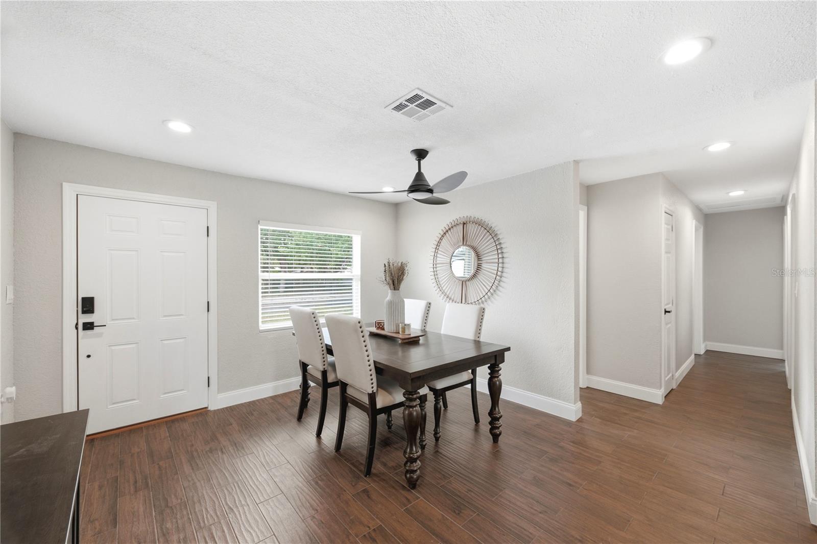 SUN COAST ESTATES - Residential