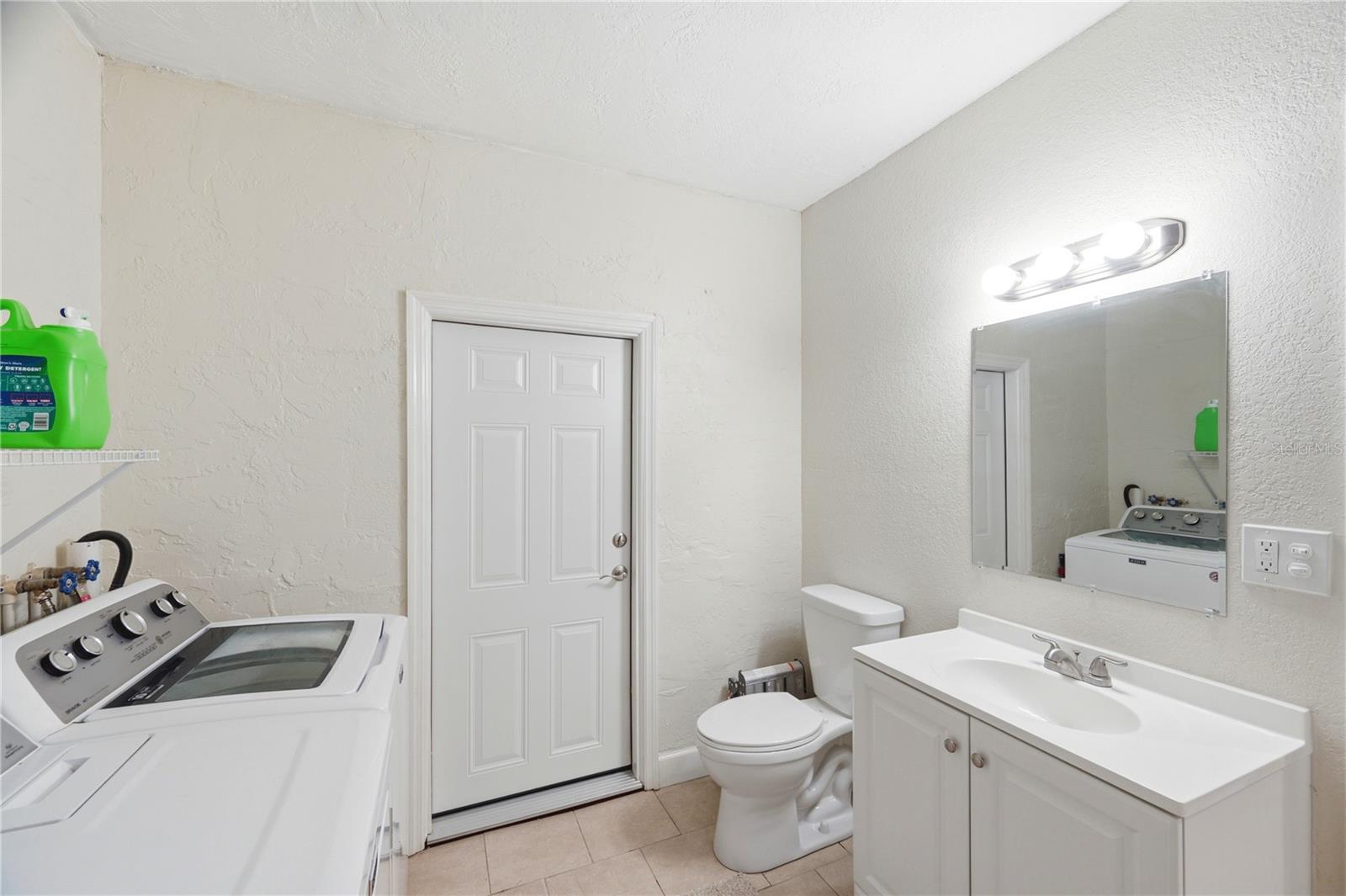 SUN COAST ESTATES - Residential