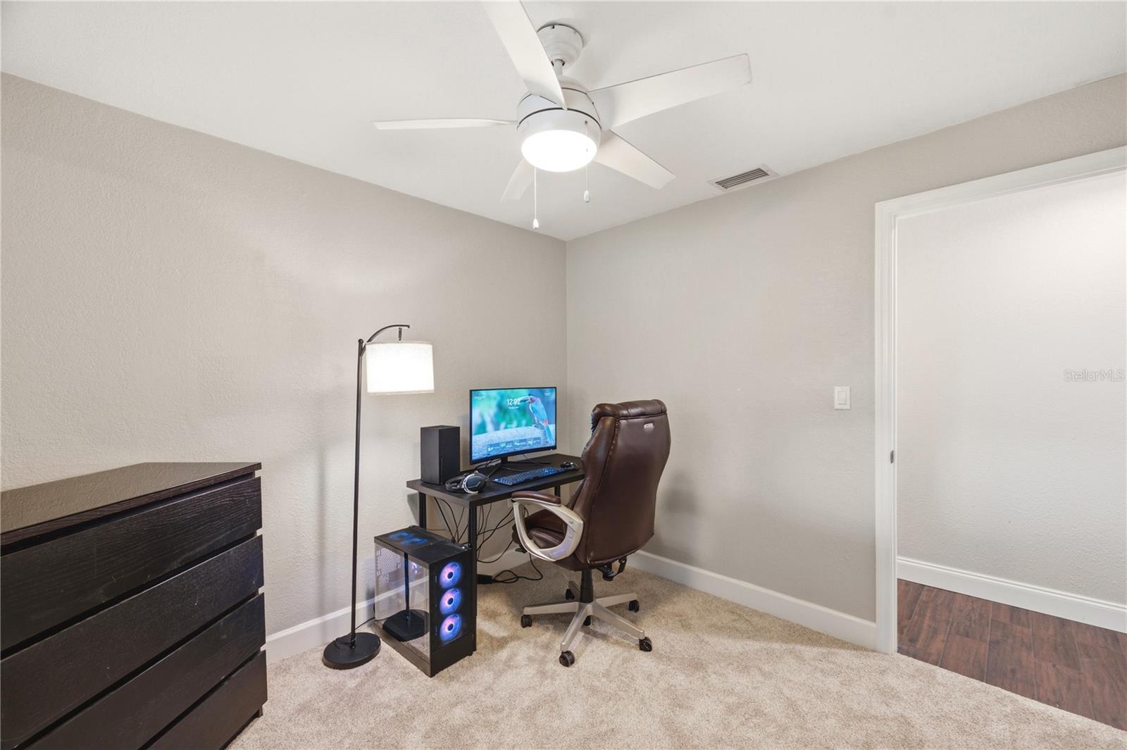 SUN COAST ESTATES - Residential