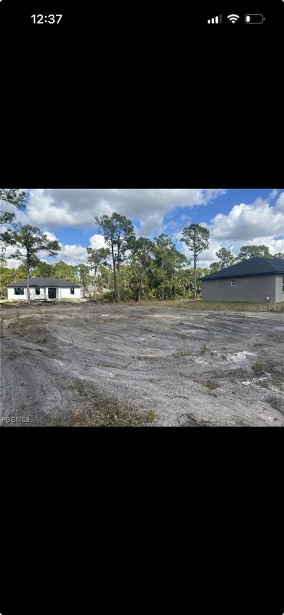 LEHIGH ACRES - Land