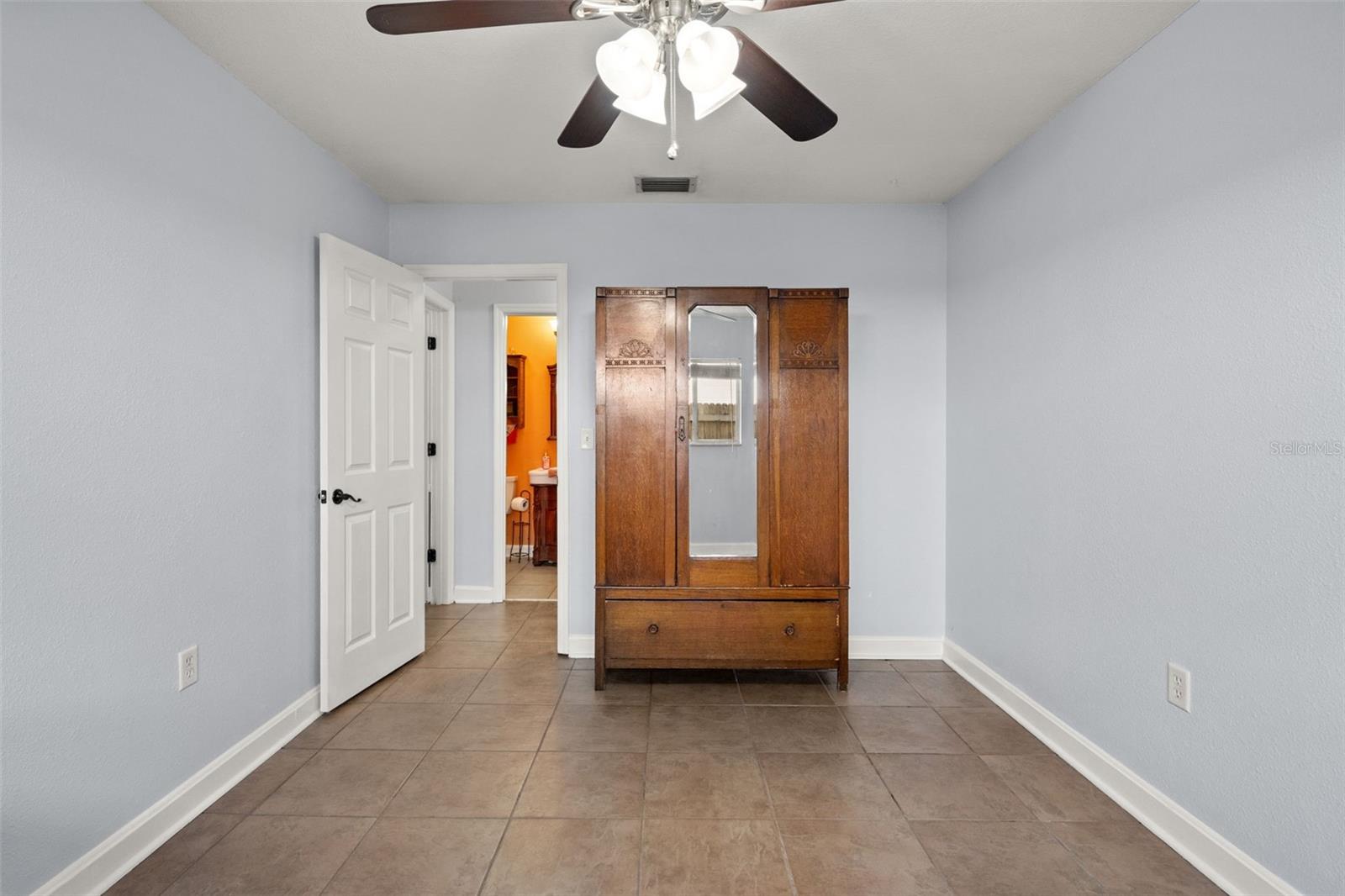 PINEBROOK ESTATES - Residential