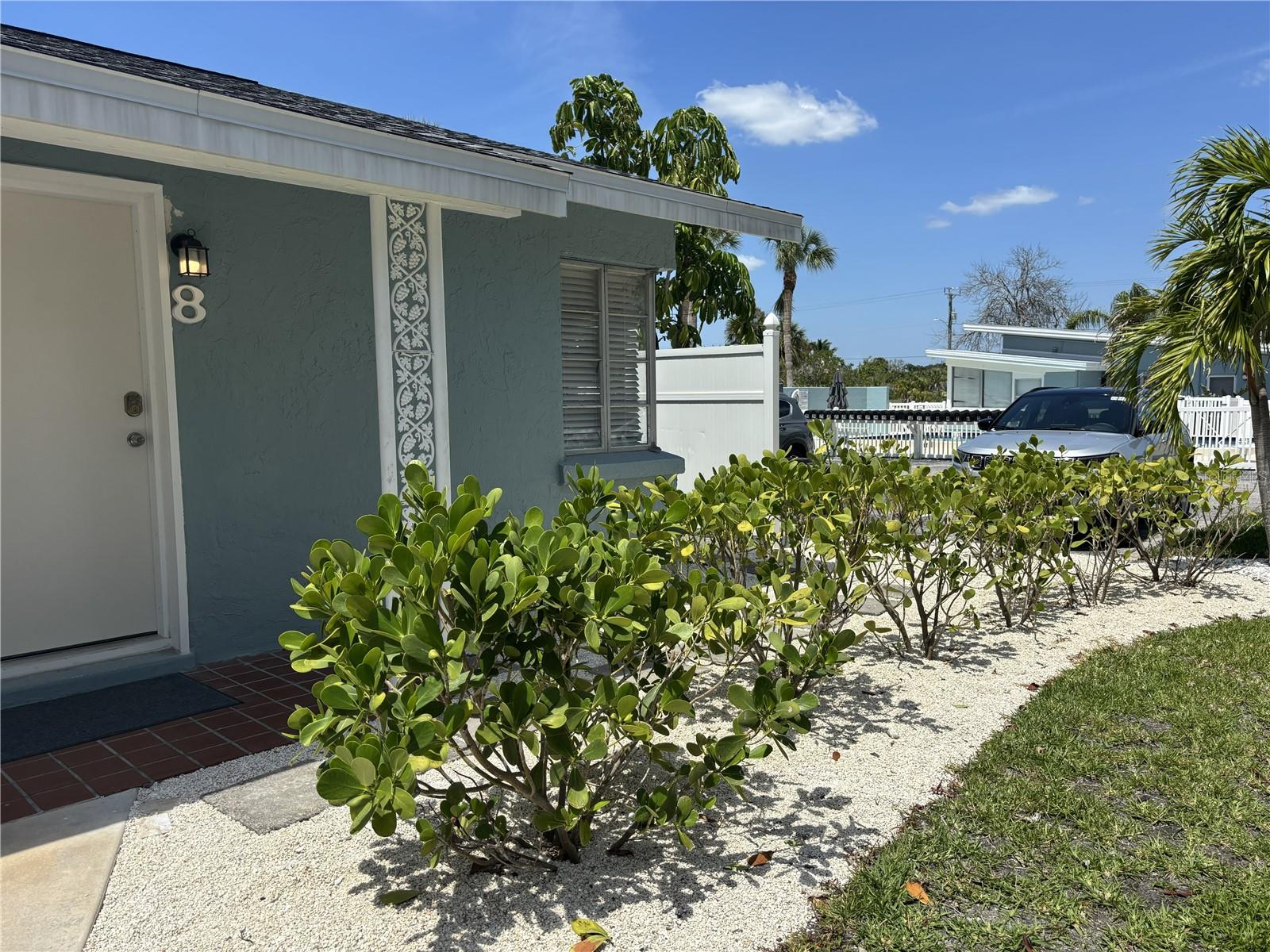 PELICAN GARDENS - Residential