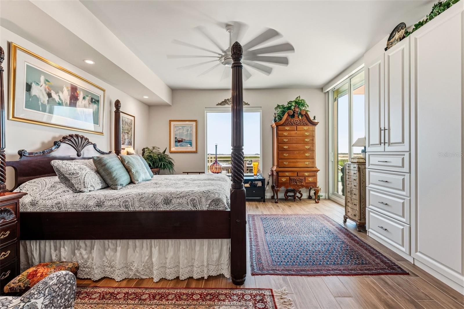 SUNSET POINTE AT COLLANY KEY III CONDO - Residential