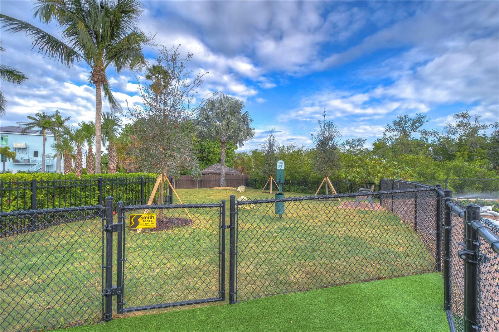SUNSET POINTE AT COLLANY KEY III CONDO - Residential