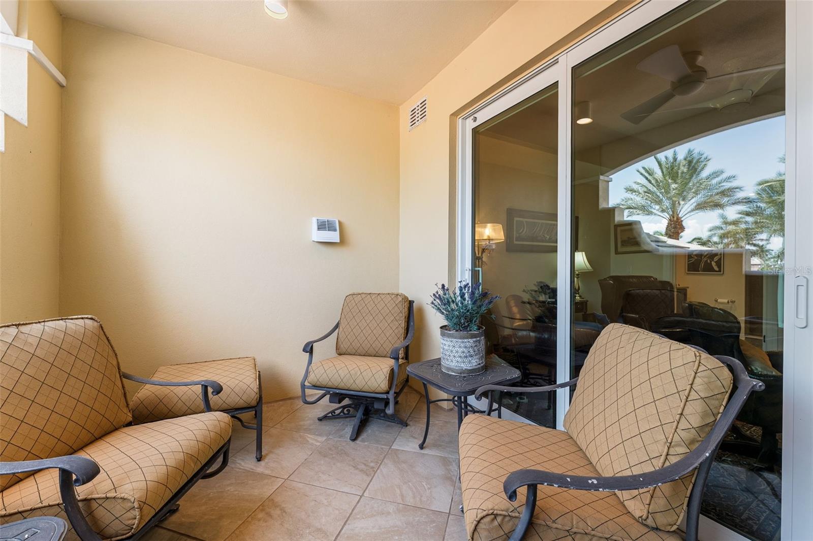 SUNSET POINTE AT COLLANY KEY III CONDO - Residential