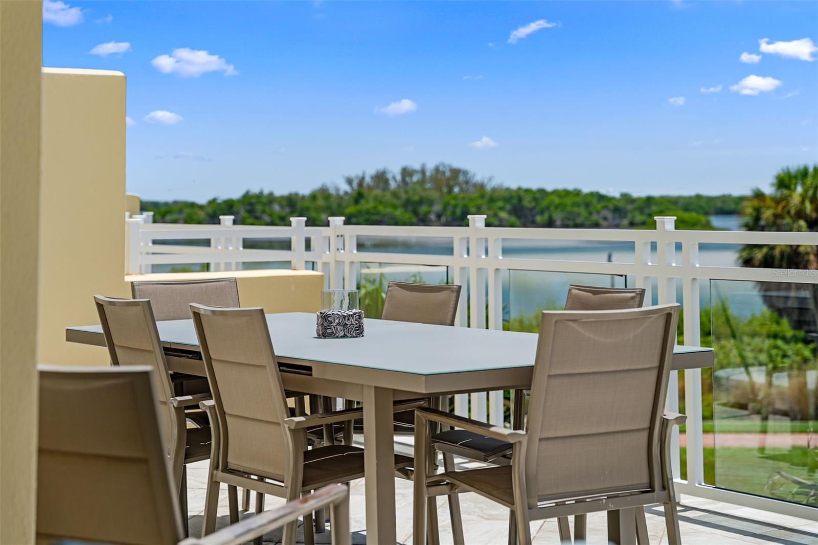 SUNSET POINTE AT COLLANY KEY III CONDO - Residential