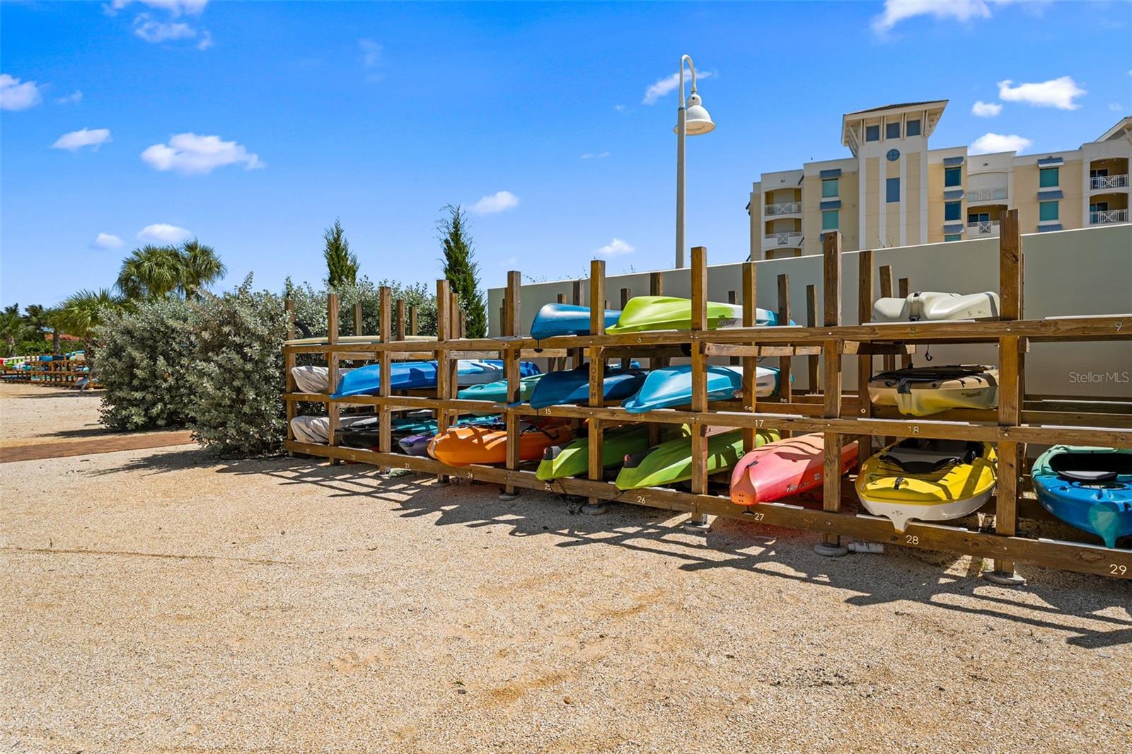 SUNSET POINTE AT COLLANY KEY III CONDO - Residential