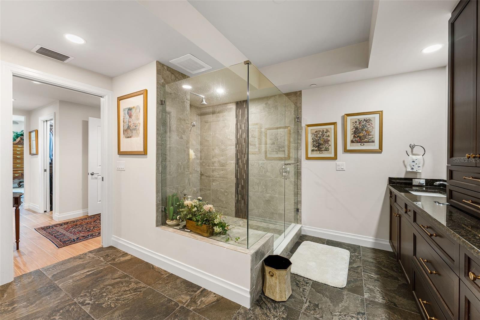 SUNSET POINTE AT COLLANY KEY III CONDO - Residential