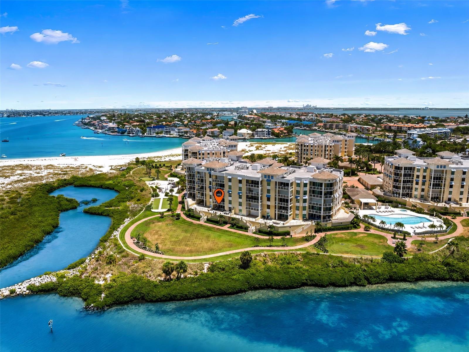 SUNSET POINTE AT COLLANY KEY III CONDO - Residential