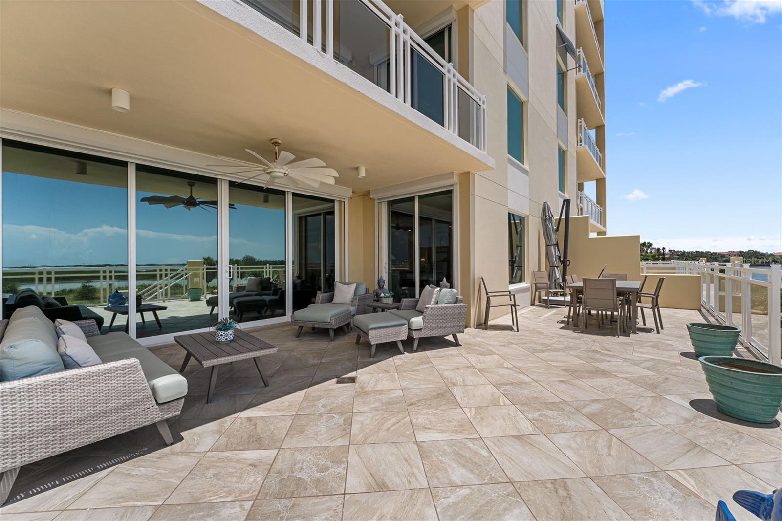 SUNSET POINTE AT COLLANY KEY III CONDO - Residential