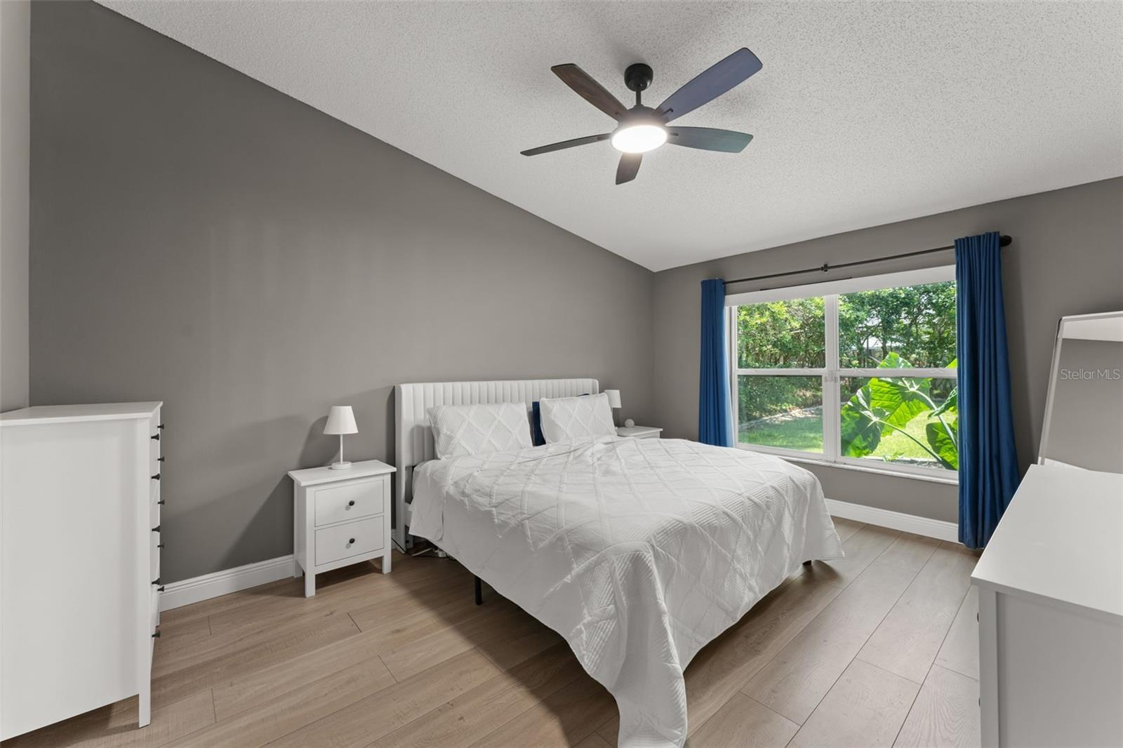 CRYSTAL CREEK UNIT 1 - Residential