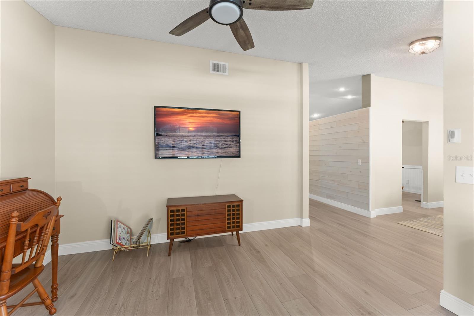 CRYSTAL CREEK UNIT 1 - Residential