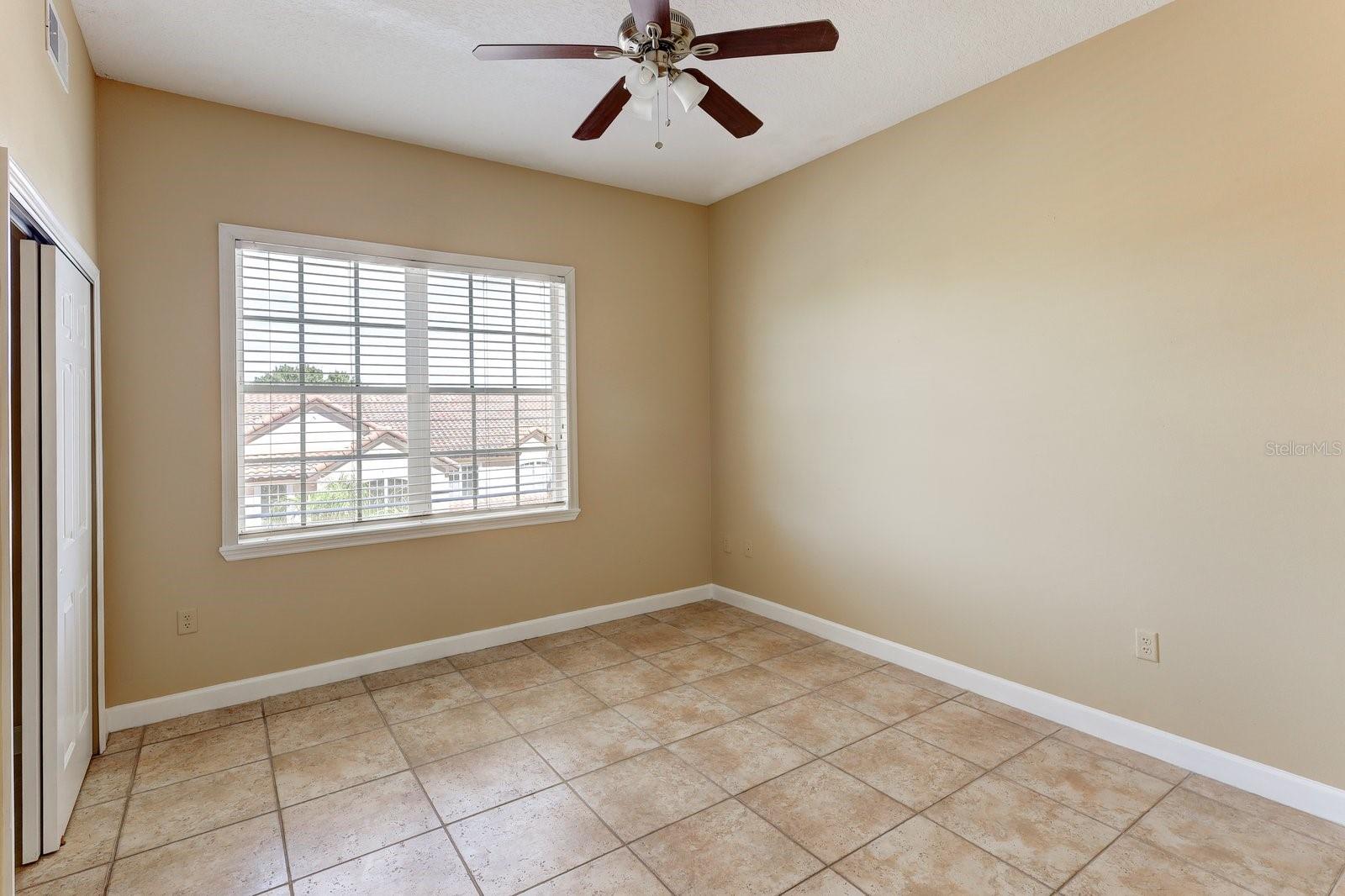 VIZCAYA HEIGHTS CONDO OR 6575 1315 - Residential