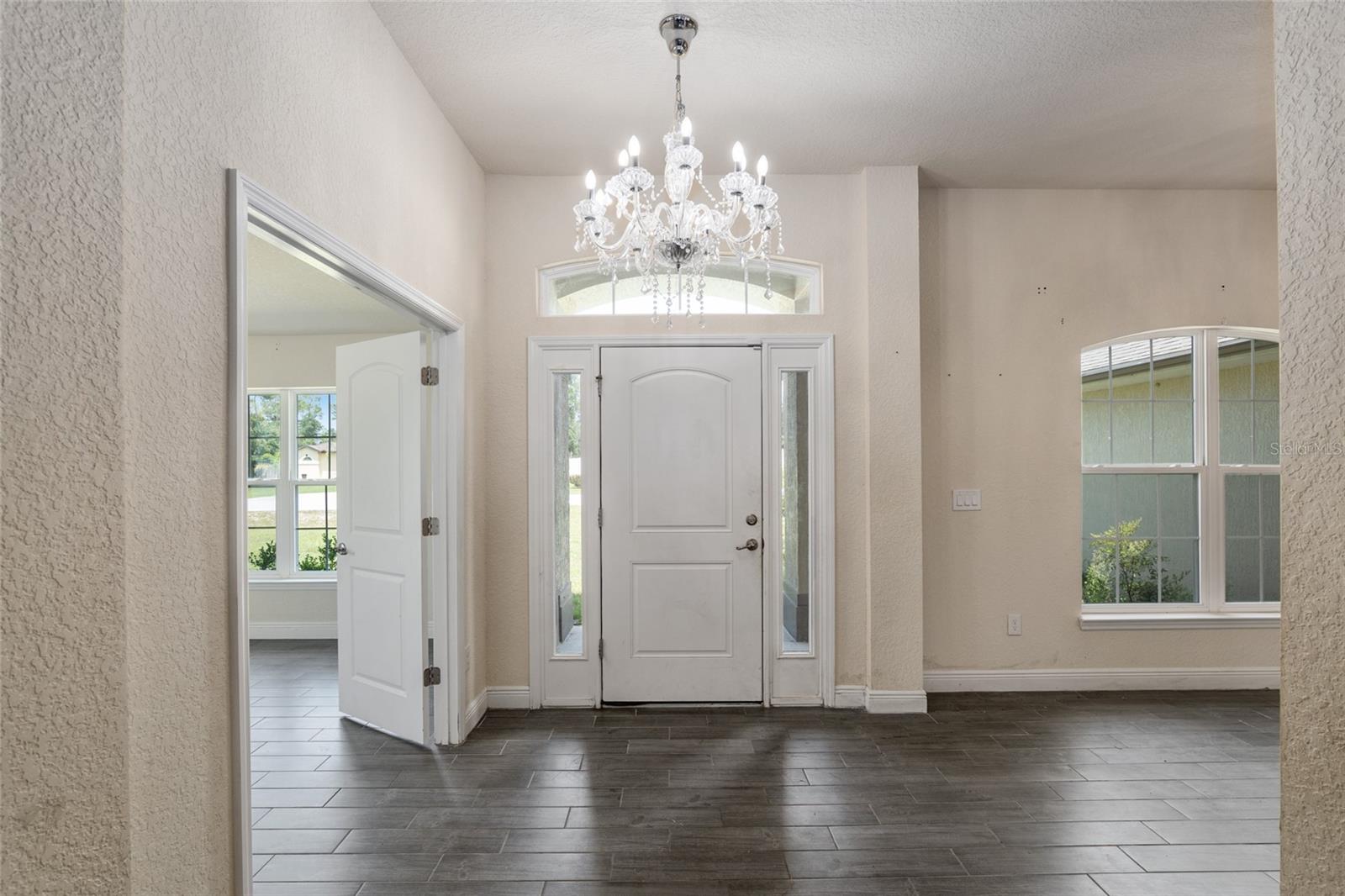 OCALA WATERWAY ESTATE - Residential