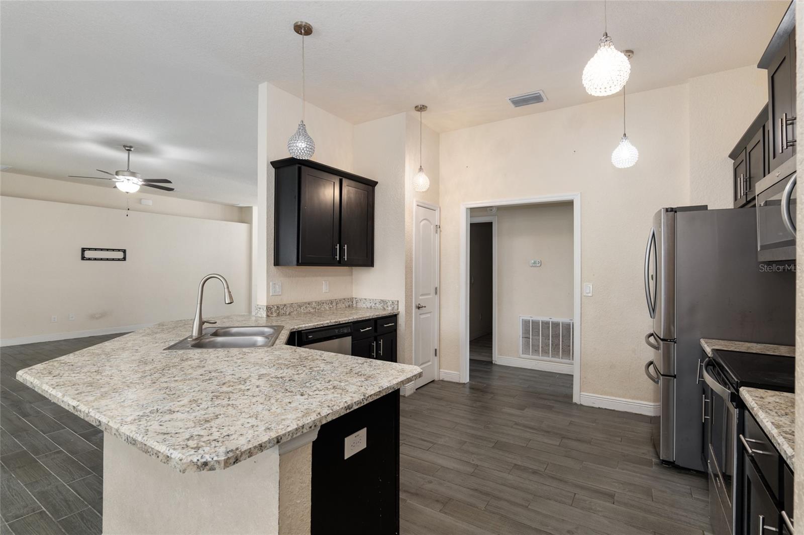 OCALA WATERWAY ESTATE - Residential