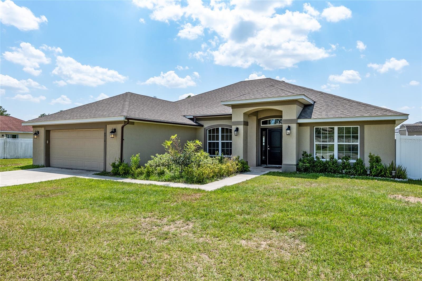 OCALA WATERWAY ESTATE - Residential