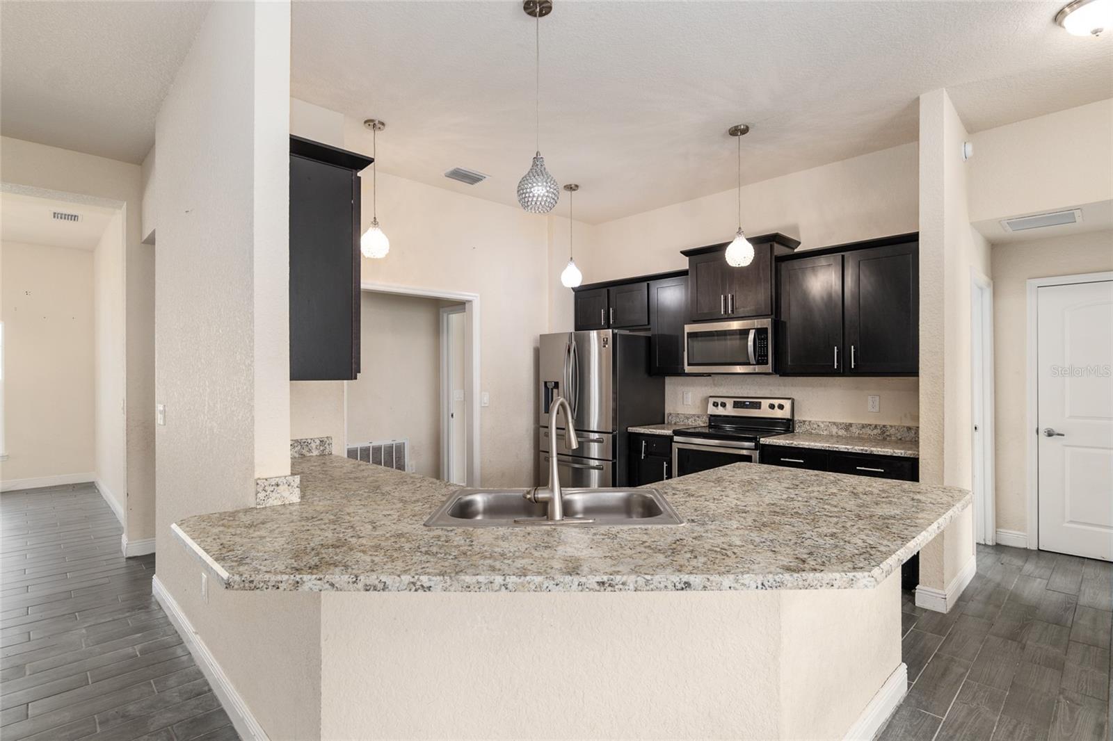 OCALA WATERWAY ESTATE - Residential