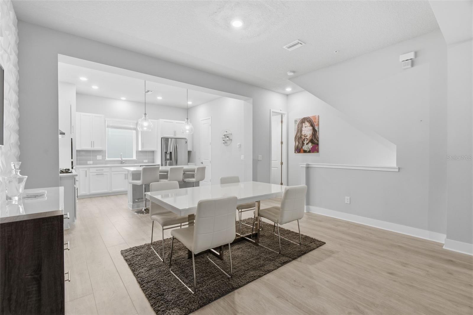 WESTSHORE VILLAGE TWNHMS - Residential