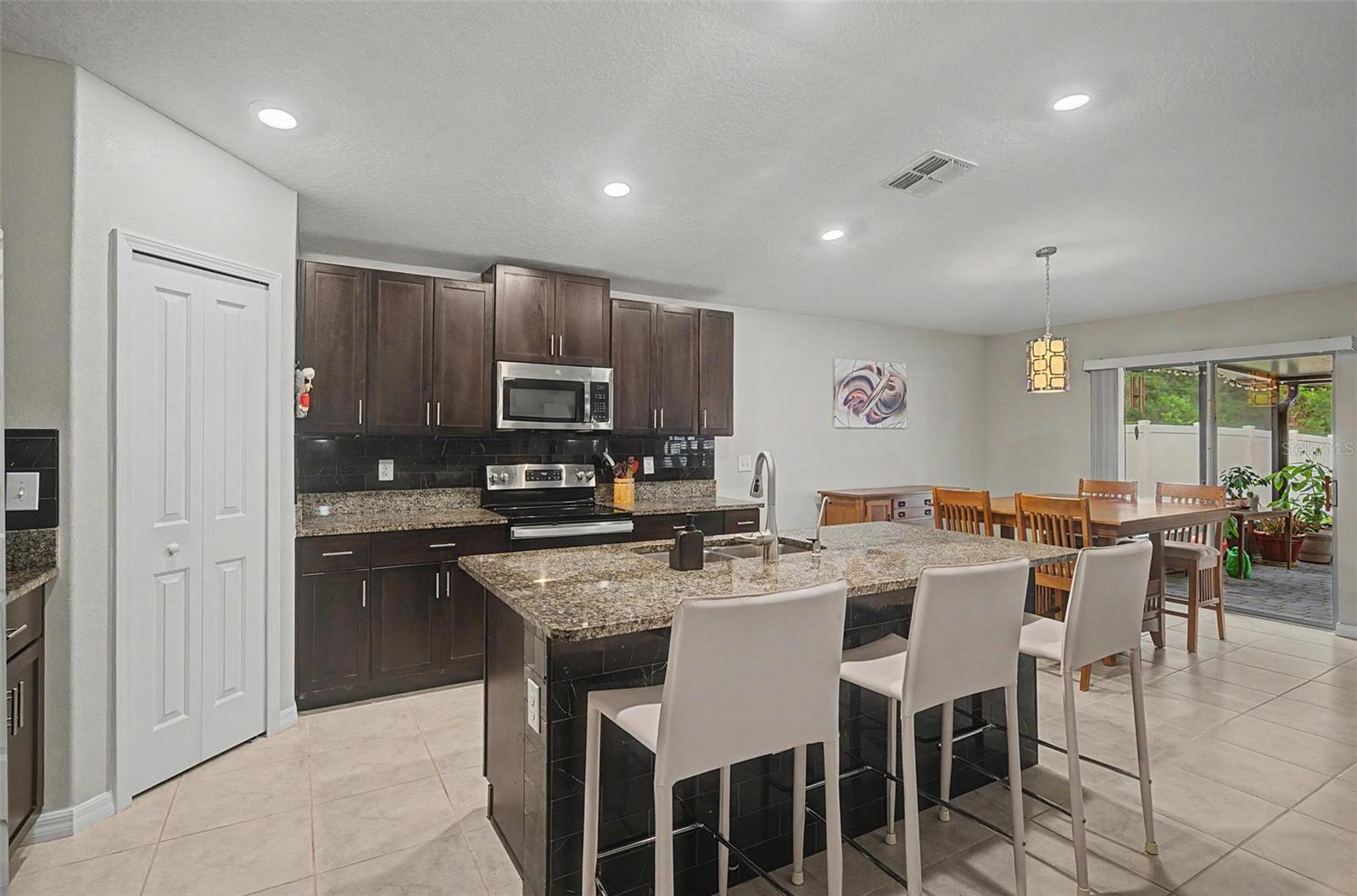 SOUTH FORK SUNSTONE RIDGE - Residential