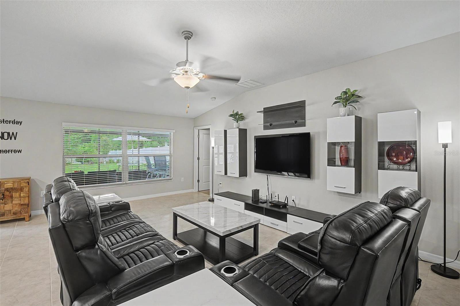 SOUTH FORK SUNSTONE RIDGE - Residential