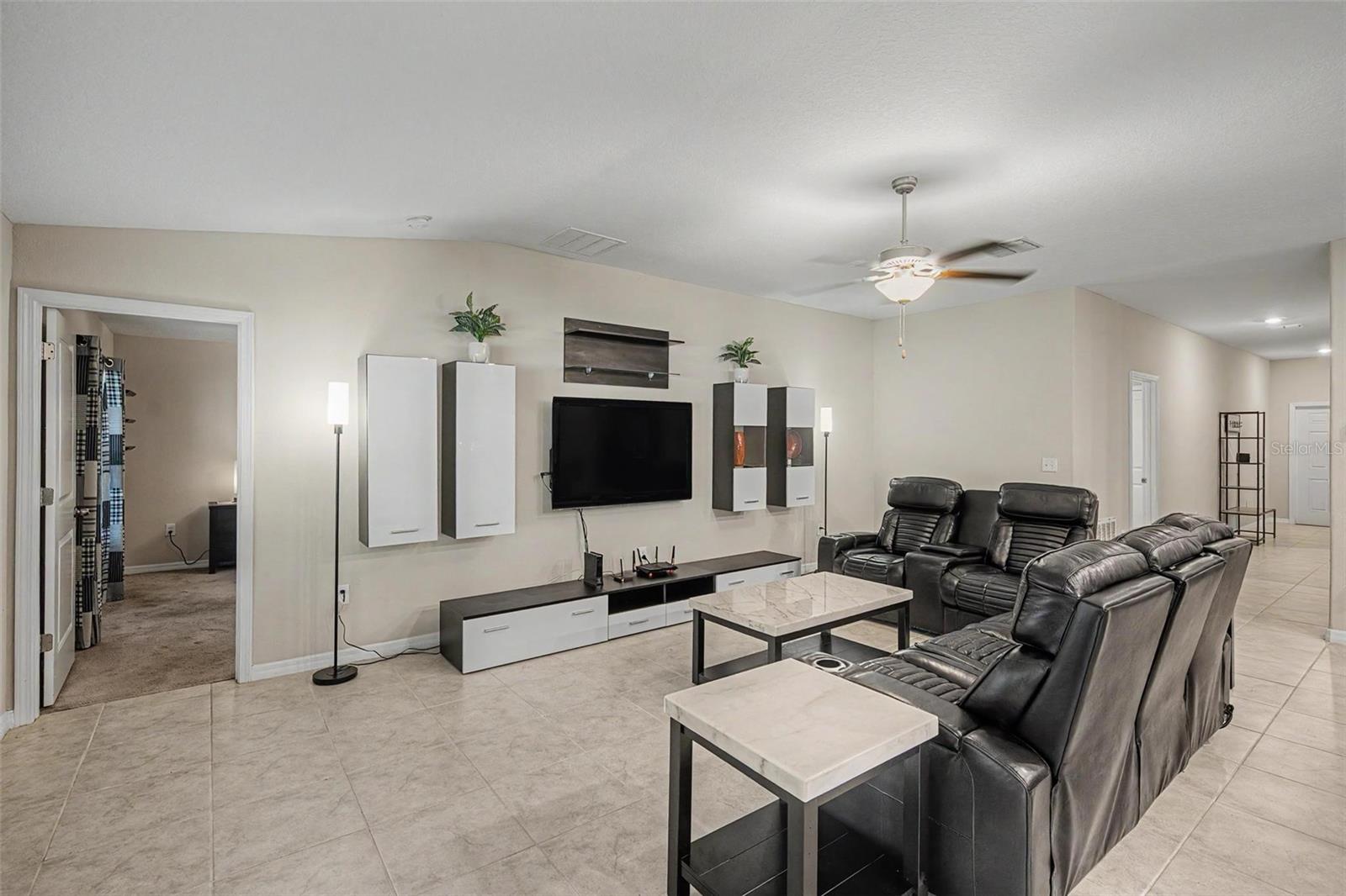 SOUTH FORK SUNSTONE RIDGE - Residential