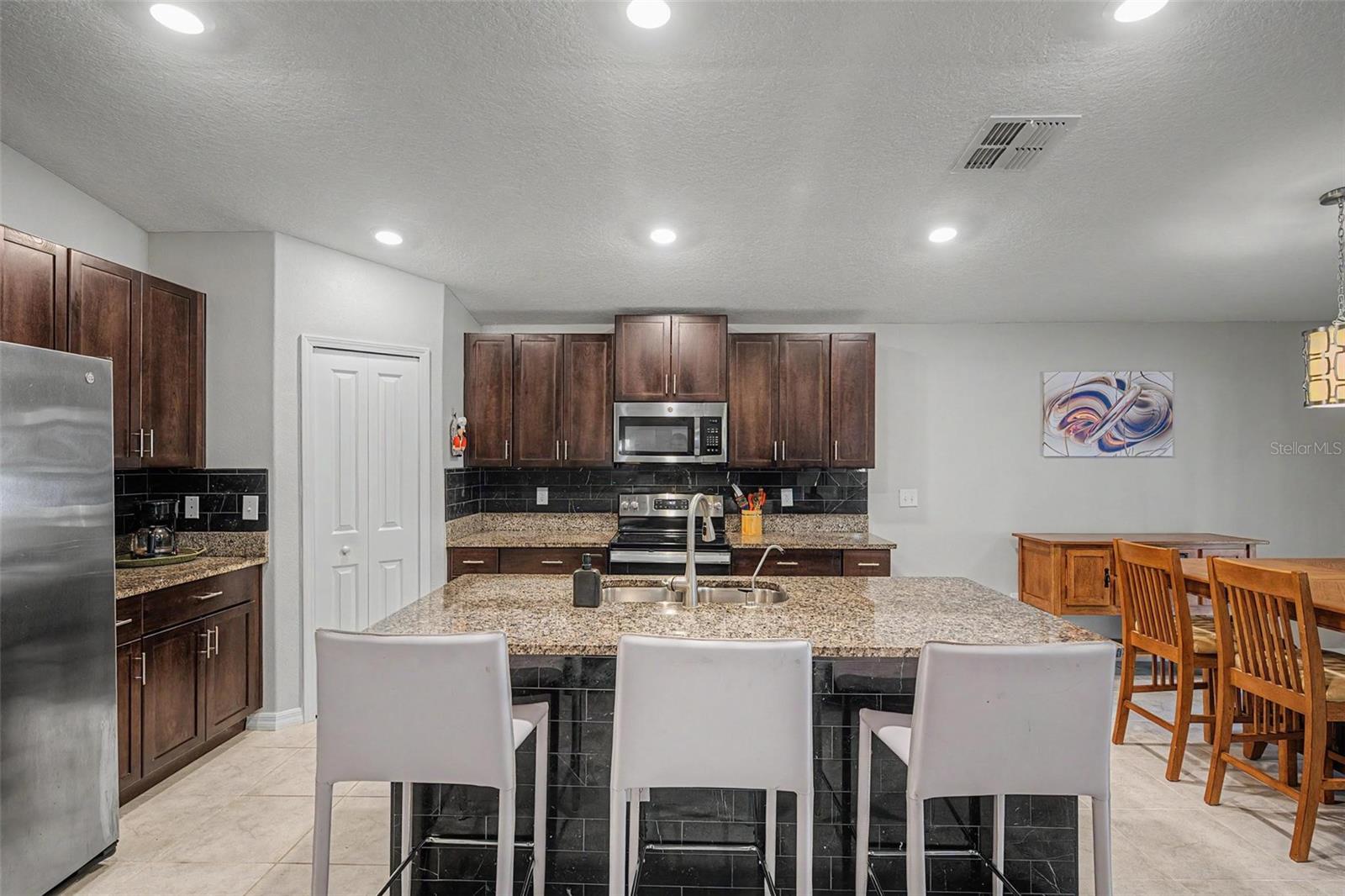 SOUTH FORK SUNSTONE RIDGE - Residential