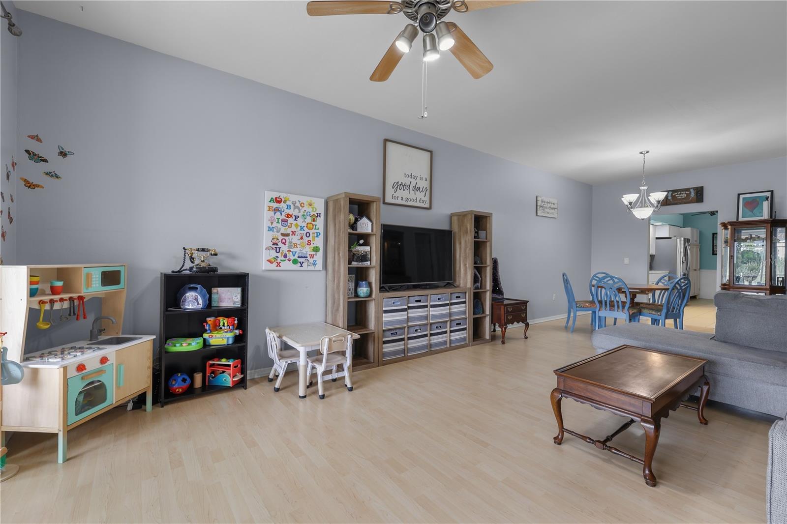 CYPRESS LAKE COUNTRY CLUB - Residential