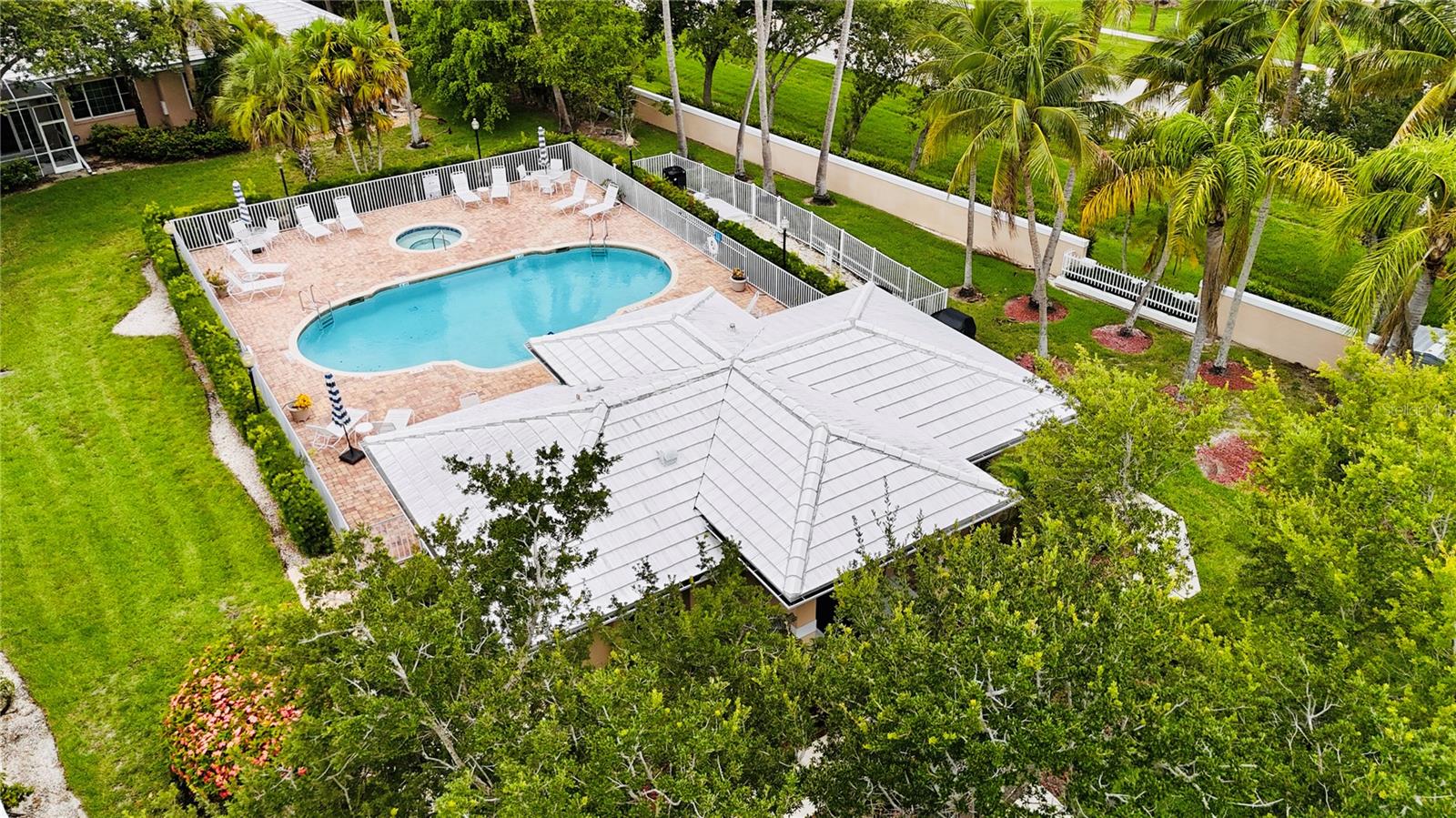 CYPRESS LAKE COUNTRY CLUB - Residential